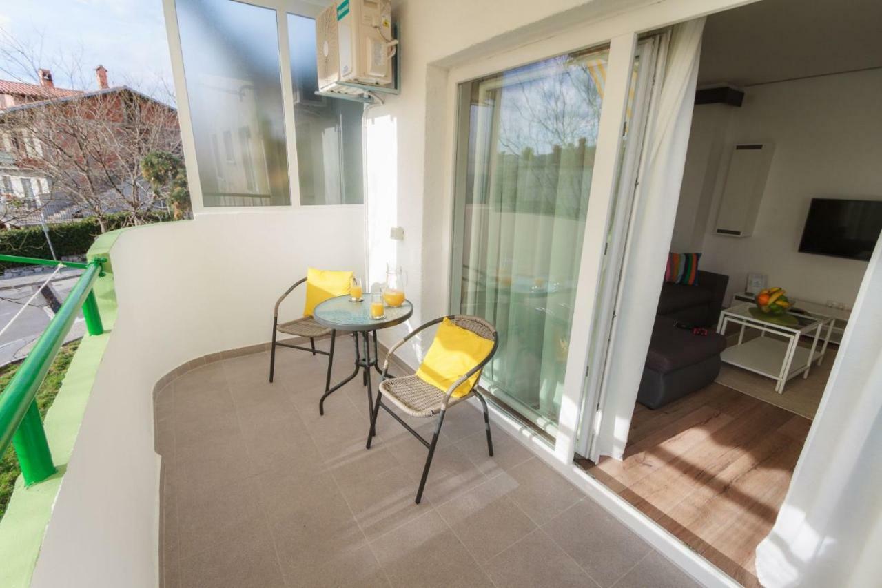 Green Corner *** Apartment Rijeka Exterior photo